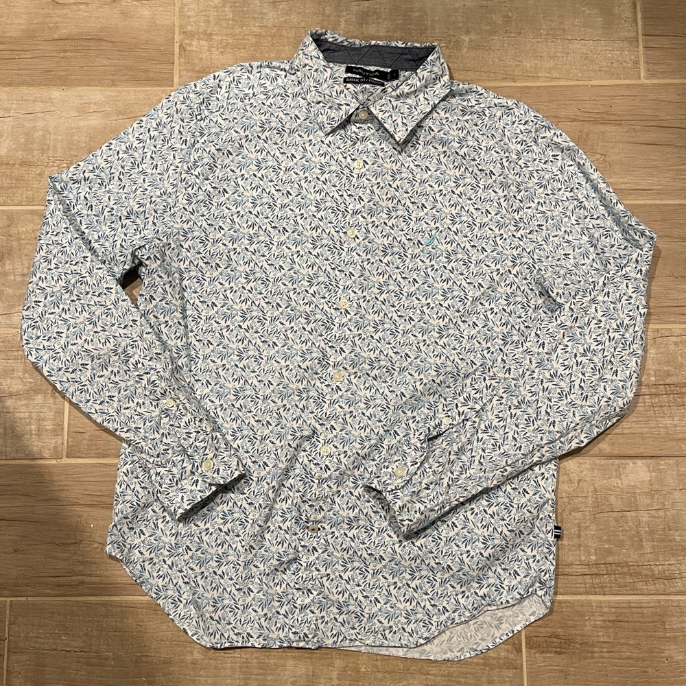 Men’s NAUTICA Button Down Shirt